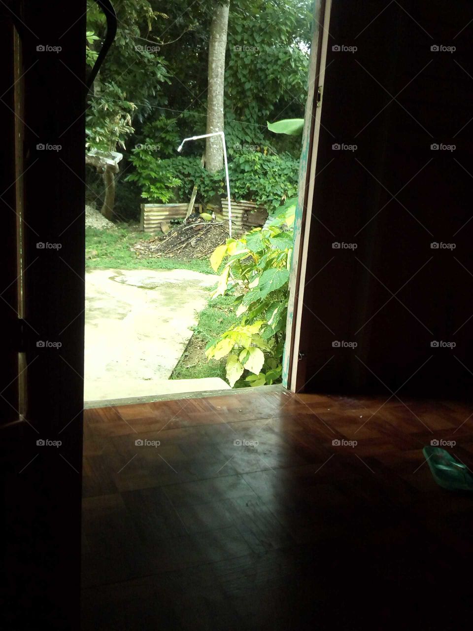 when we take pictures must time we do take pictures of many different places some time of places we know or may not know.