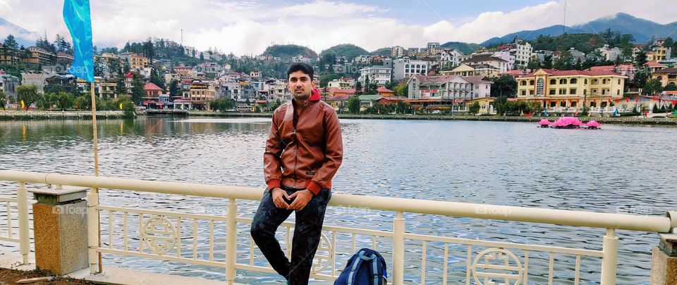 THING Which Always makes me happiest is the travelling π. So blessed to be a traveller , wanderer those who dare to explore new experiences would be a great achievers on their life.