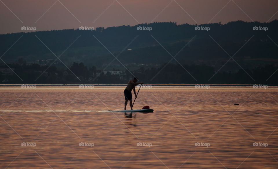 Stand Up Paddling 

