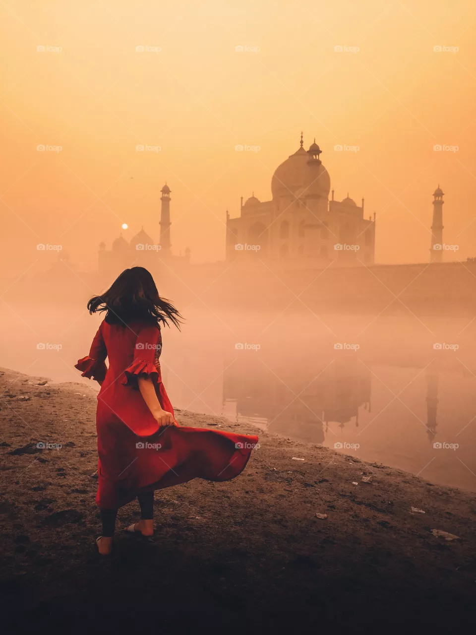 Live Dubai