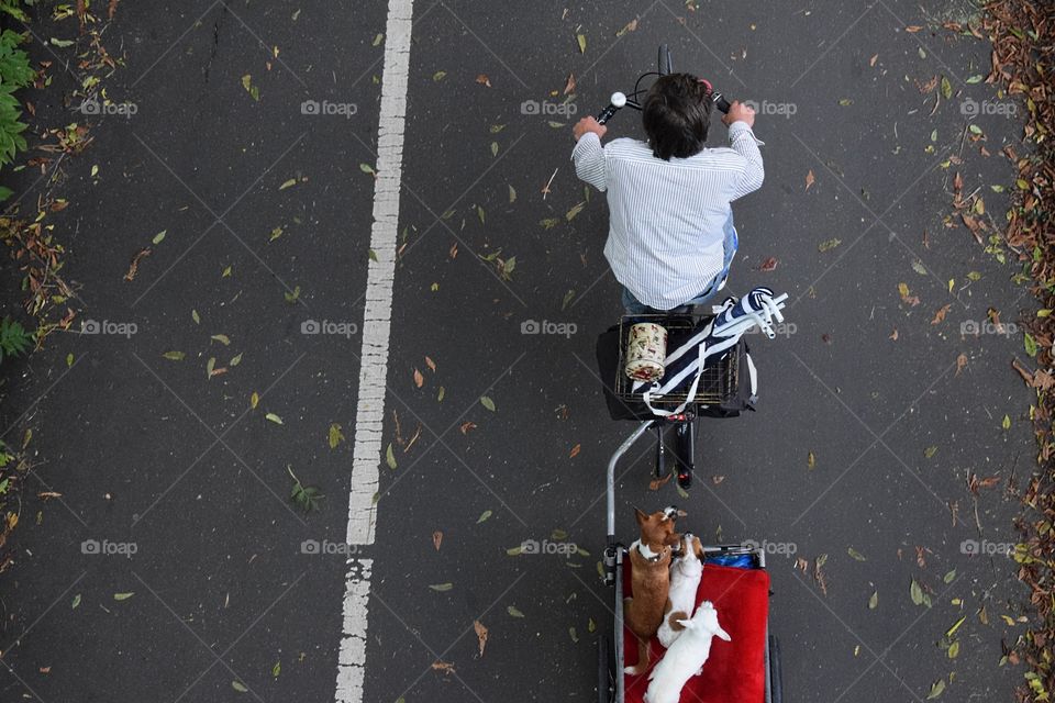 Cycling with best friends