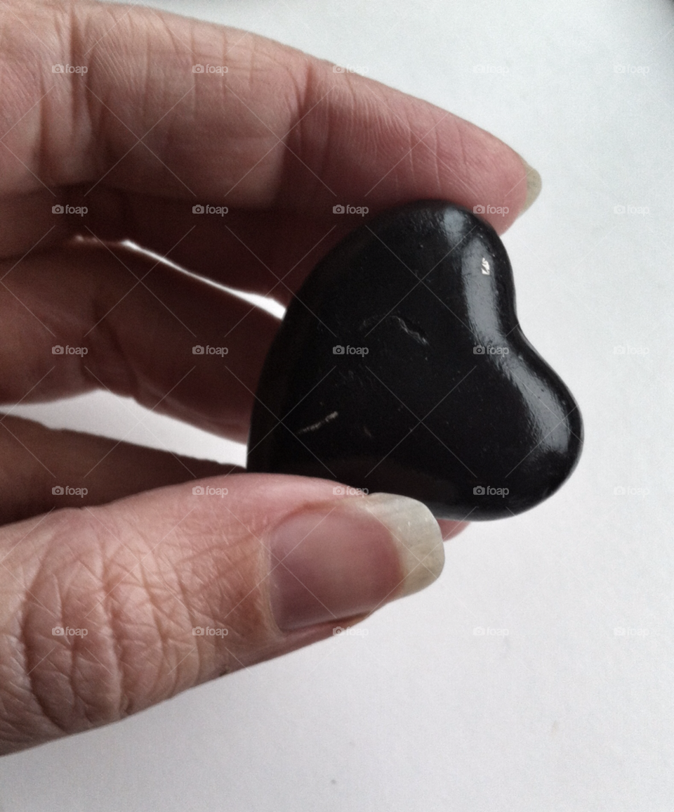 heart love pain grief by Titania