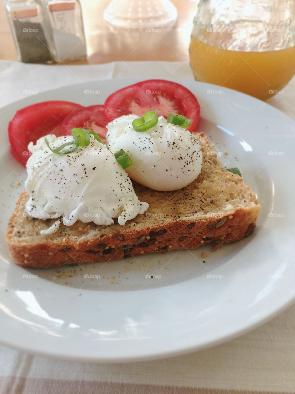 Poached eggs 