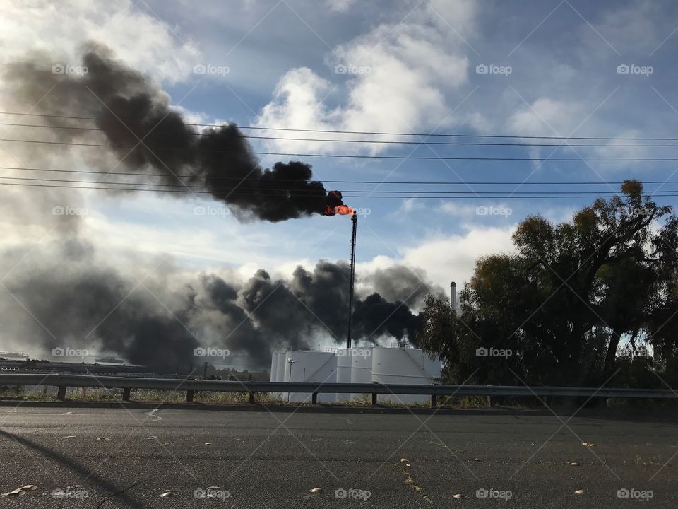 Refinery burns off excess hydrocarbons 