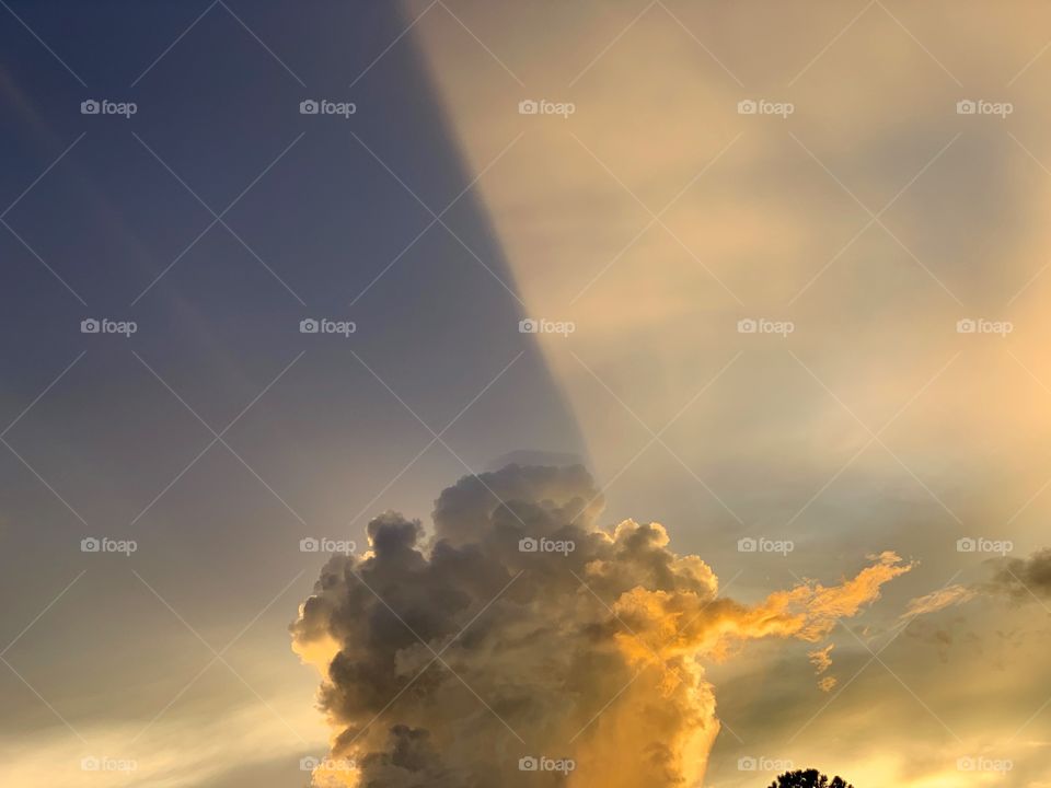 Strange sunset colors and cloudscape.