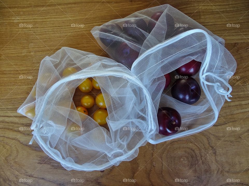 Reusable bag to reduce plastic