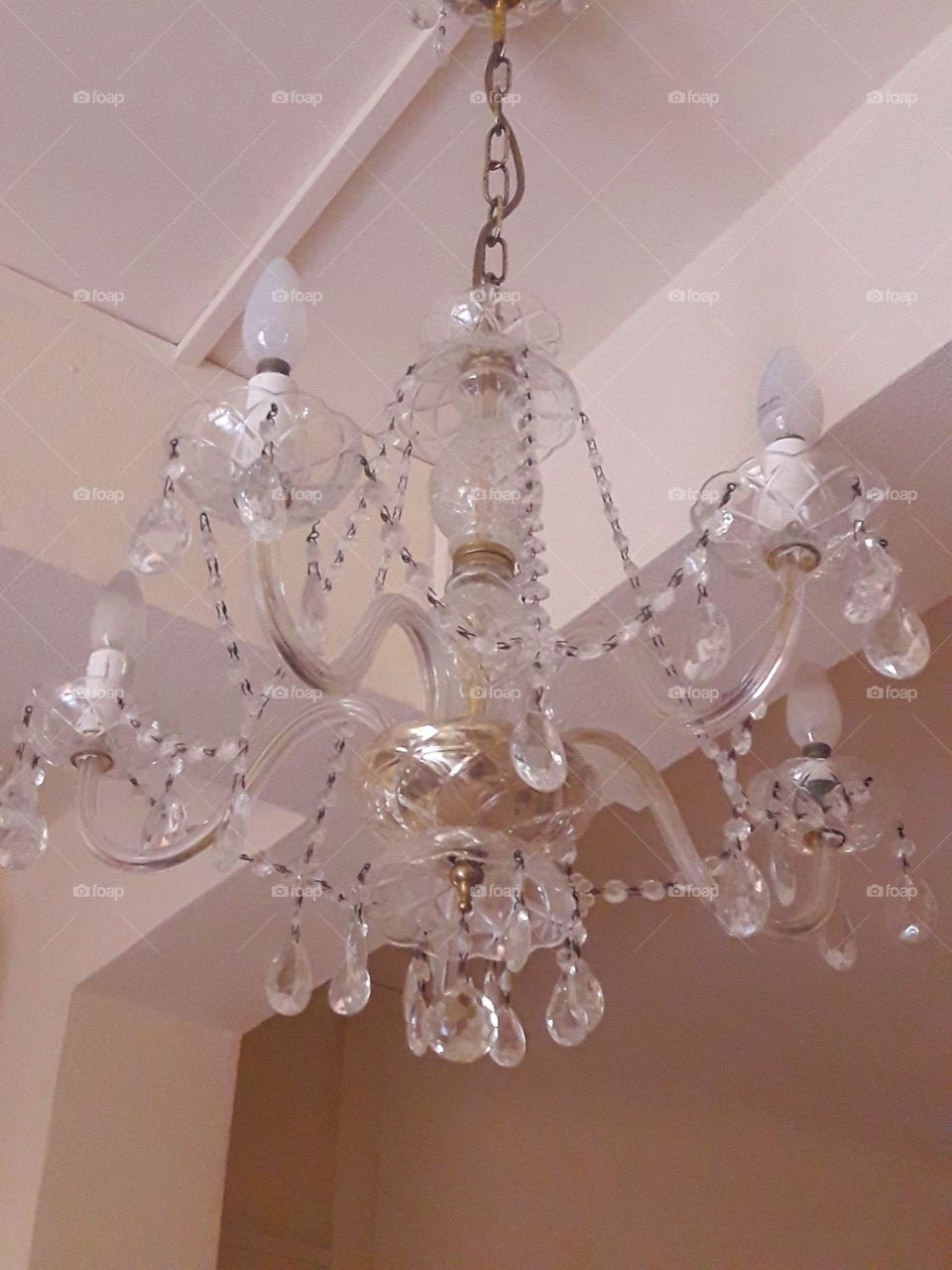house decoration with crystal