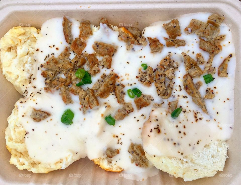 Biscuits & gravy 