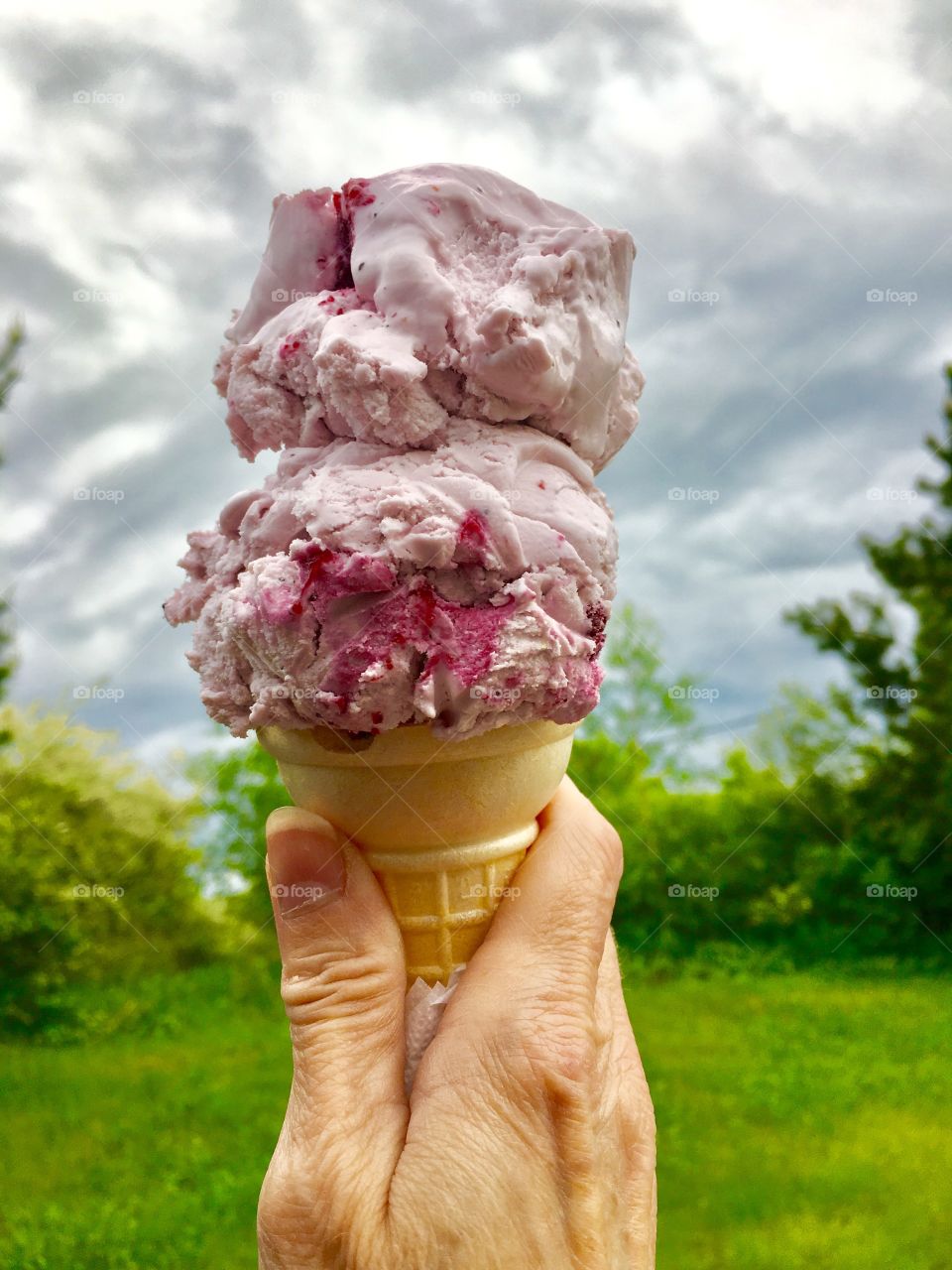 Women holding ice cream