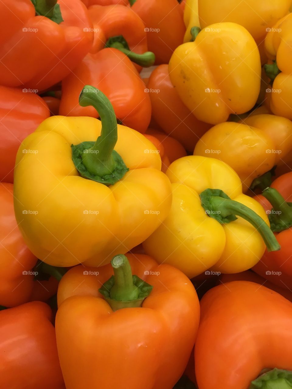 Healthy eating - yellow paprika