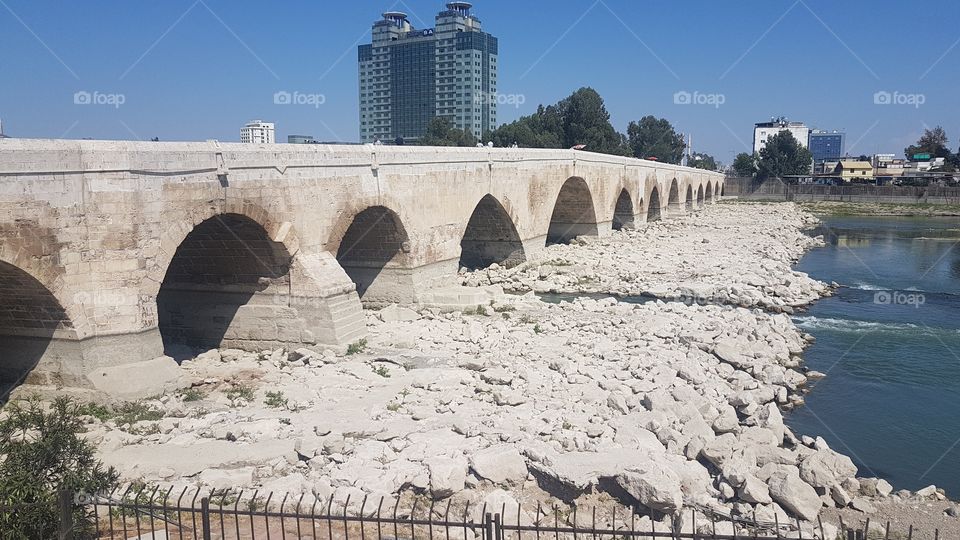 Taş köprü Adana