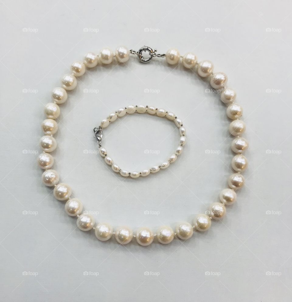 High quality natural fresh water white pearl with bracelet 