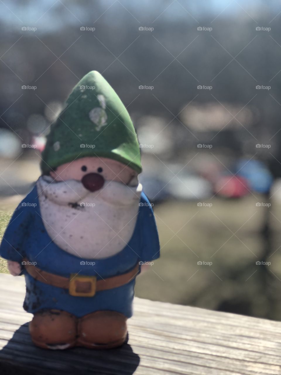 Gnome knows it’s almost spring 