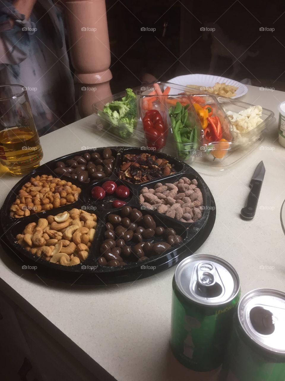 Veggie tray and nut tray