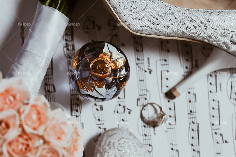 wedding, marriage, engagement, groom, bride, couple, couple, wedding dress, wedding bouquet, bouquet, spring, flowers, flower, bloom, ring, rings, wedding rings, cake, wedding cake, celebration, holiday, celebration, Banquet, restaurant, married, tiara, makeup, hairstyle, veil, white, bride's morning, Breakfast, anniversary, celebration, celebrate, luxury, VIP, glam, glamour, celebrities, rose, coffee, cappuccino, love, faith, hope, passion, romance, beautiful, beauty, happiness, happy, perfumes, perfume, fragrance, freshness, glitter, chic, happiness, fun, smile, laugh, hug, Paris, France, French, elegant, sophisticated , style, fashion , corset, manicure, beige, cream, beige, cream, diamond, pendant, jewelry, angel, angels, holding hands, vintage, retro, strip, Eiffel, blue, gold, pearl, silver, earrings, ceremony , marriage ceremony, tender, touching, sensual, red, wine, car, Bentley, Bible, skin, care, garter, Orchid, Bridal salon, inspiration,