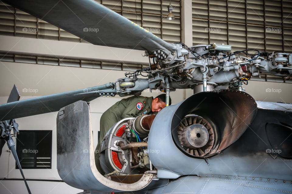 Black hawk  UH-60 maintanance