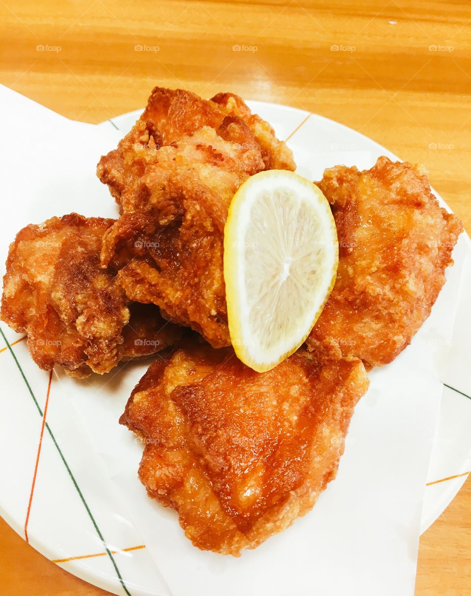 Deep fried sliced chicken food cuisine delicious