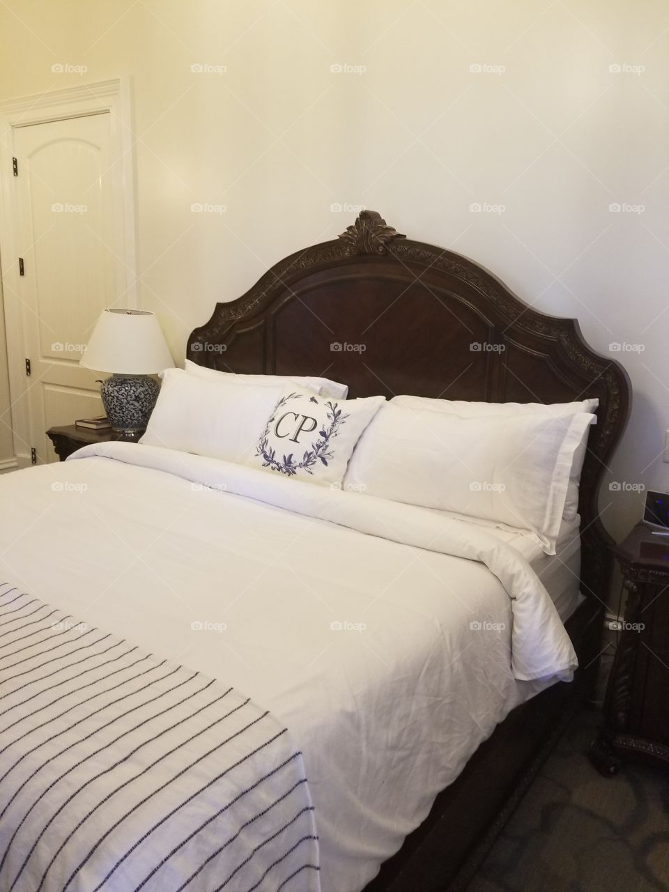 Bedroom, Furniture, Bed, Indoors, Room