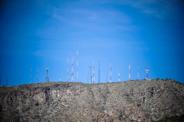 red light towers