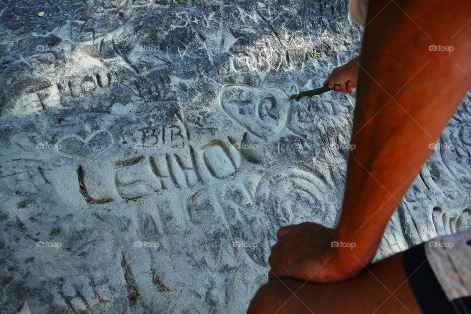 engraves on the stone