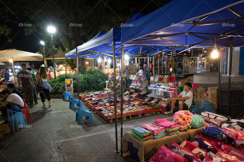 Street market 