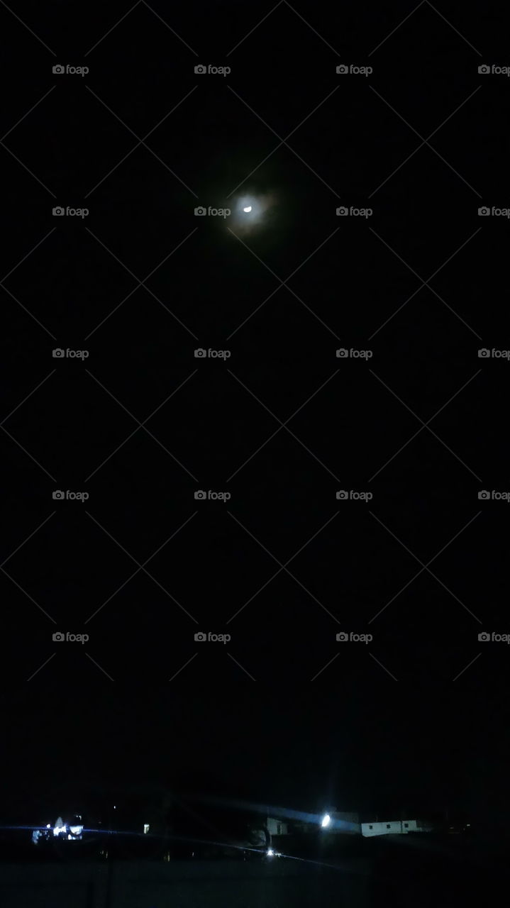 The moon is very very beautyfull