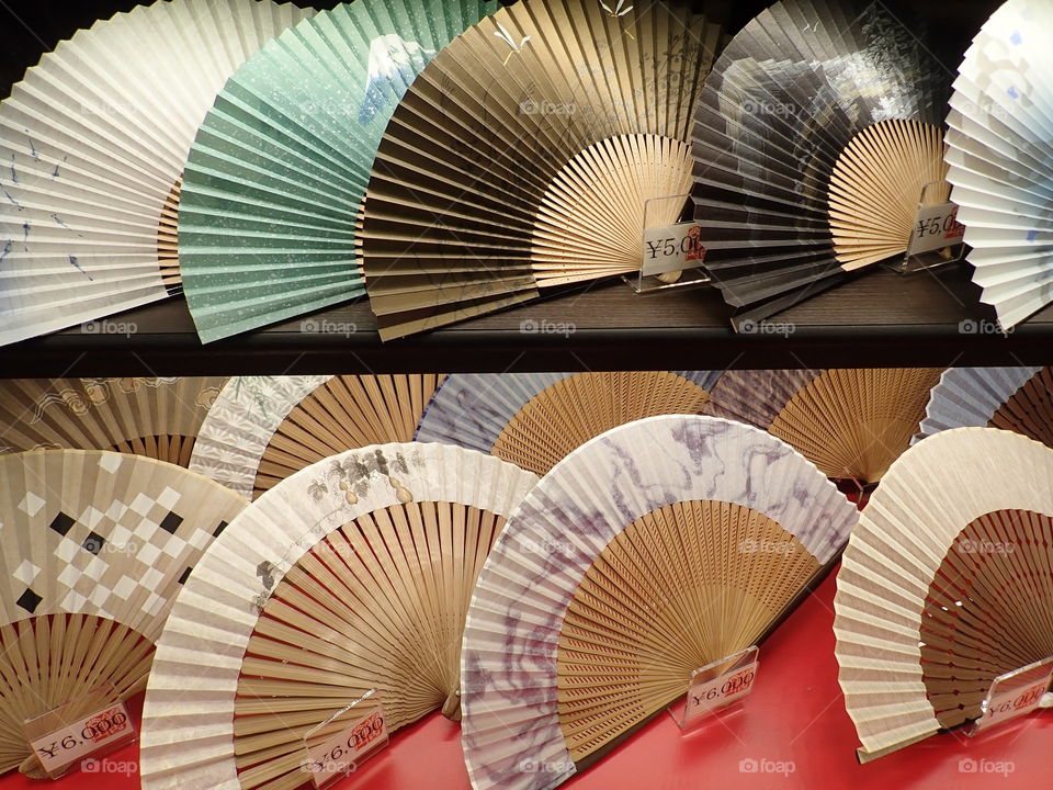 Hand fan