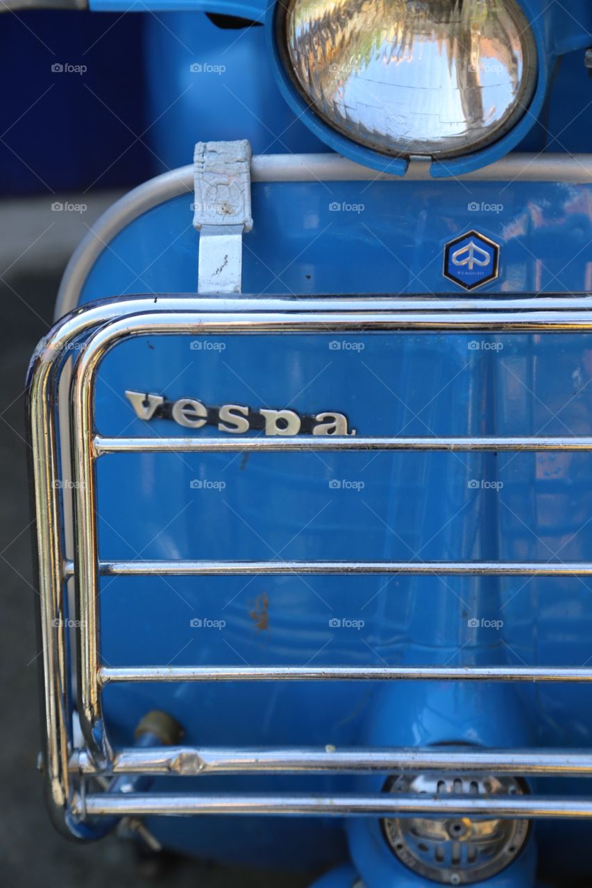 Blue Vespa 