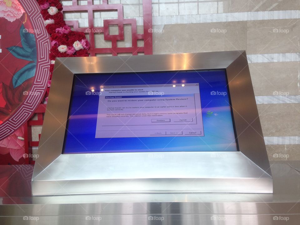 program error in mall display
