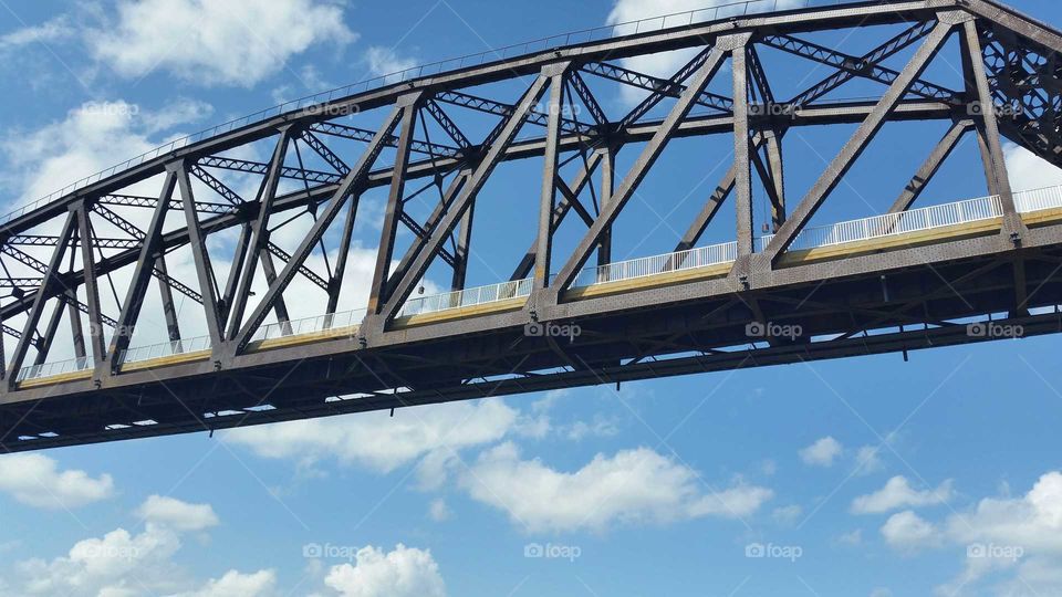 Sky bridge. Louisvile,  KY