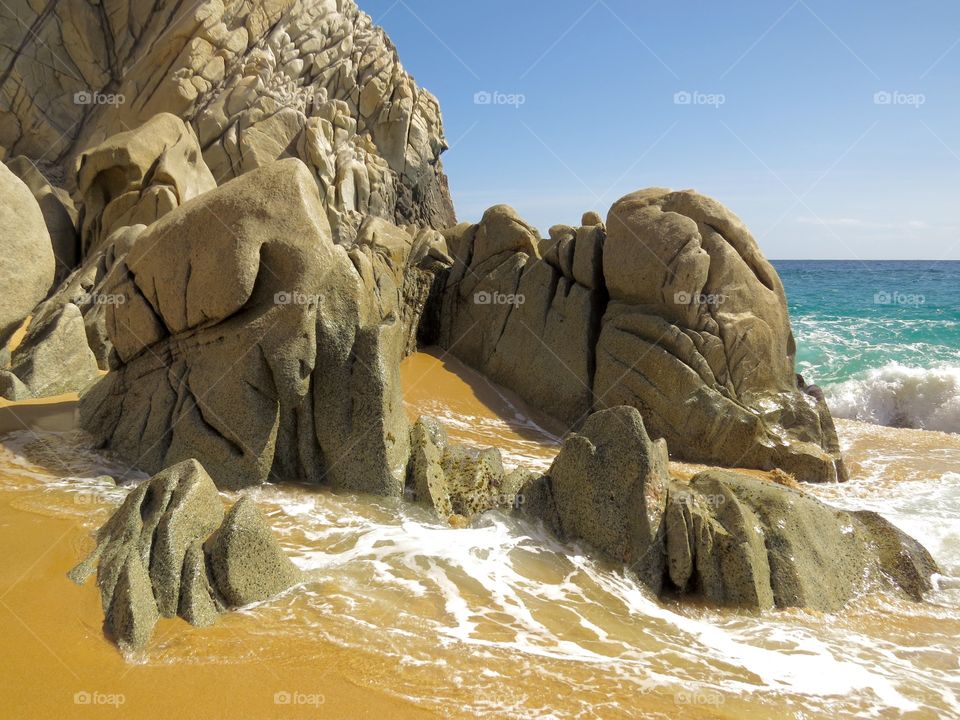 Wave coming in at Divorce Beach, Cabo San Lucas, Mexico
