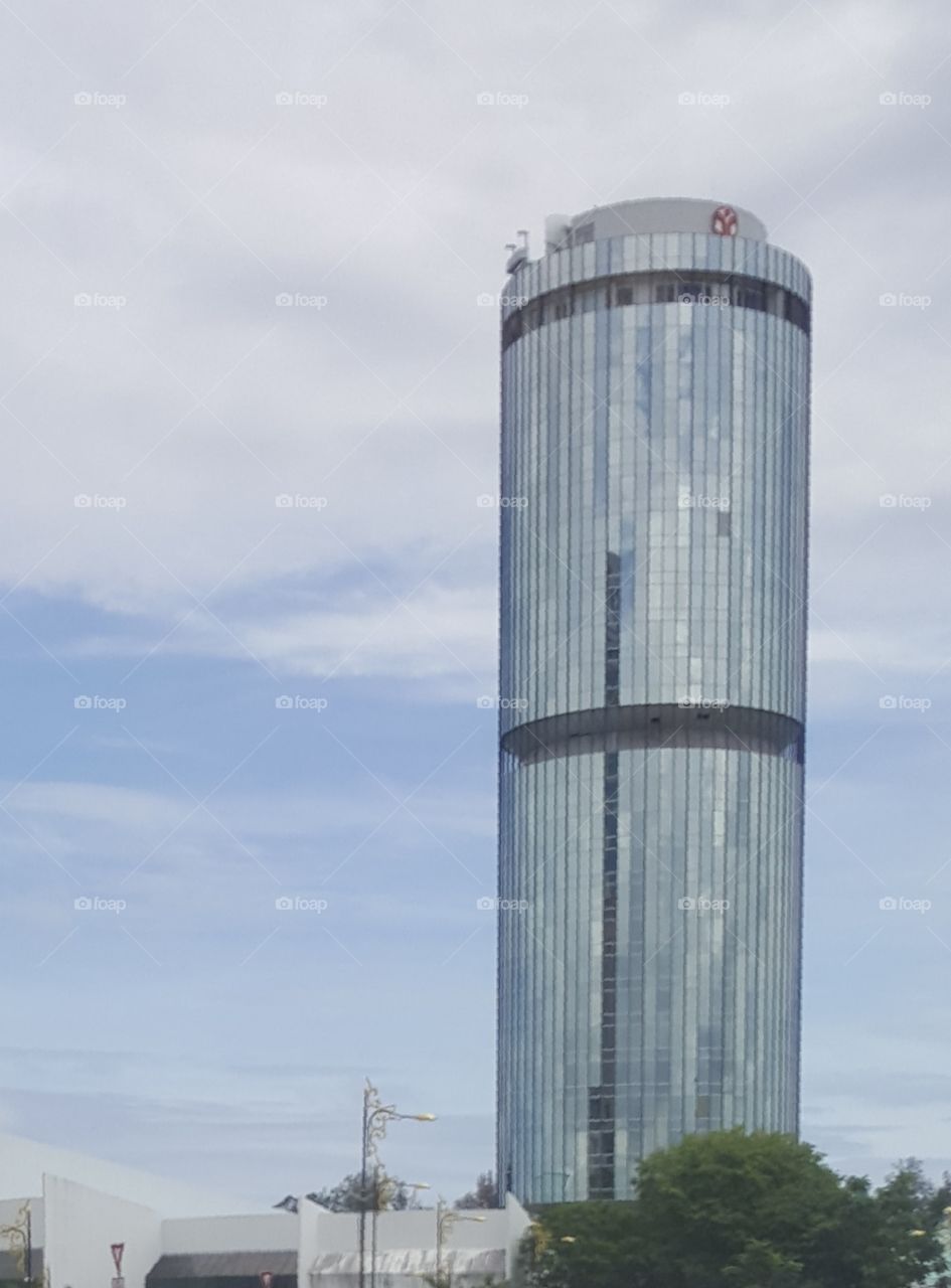 Sky scraper