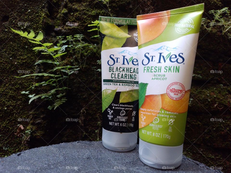 St ives skin scruber