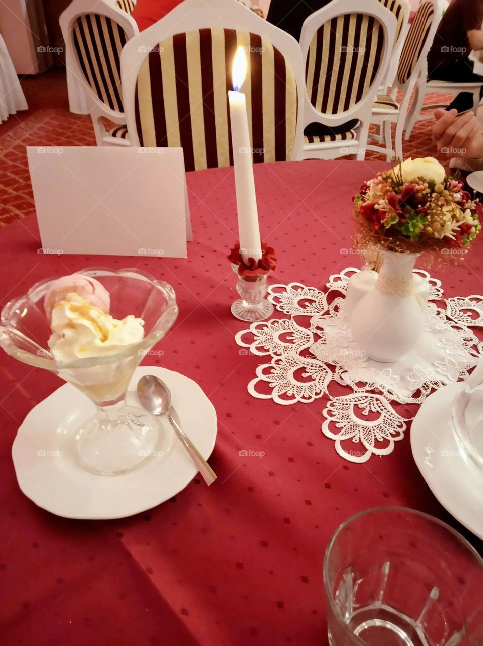 The stylish secrets of café interiors 
interior, cafe, dining room, style, stylish cafe,