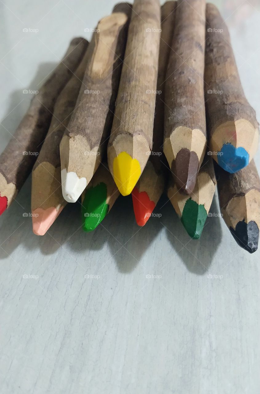 Lápis de madeira Rústica.