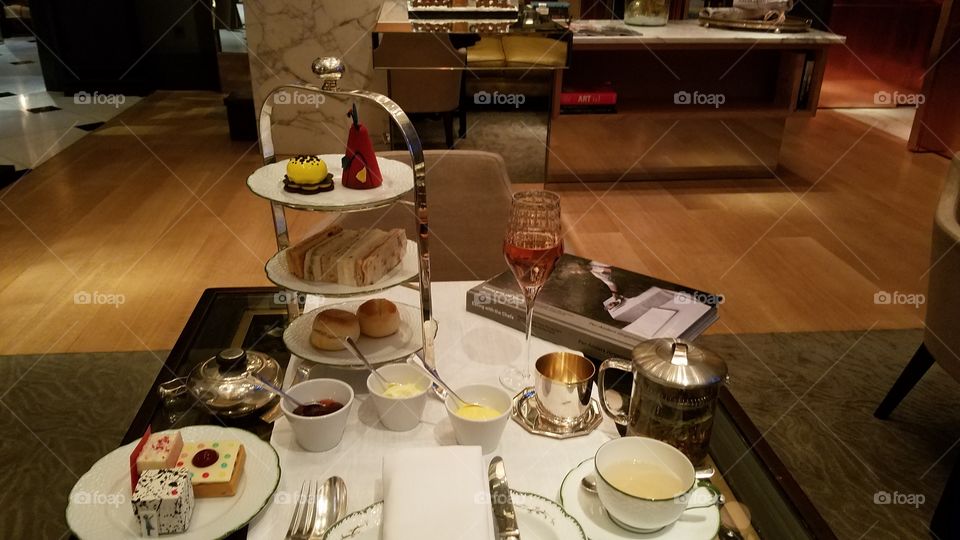 High Tea at The Mirror Room in London