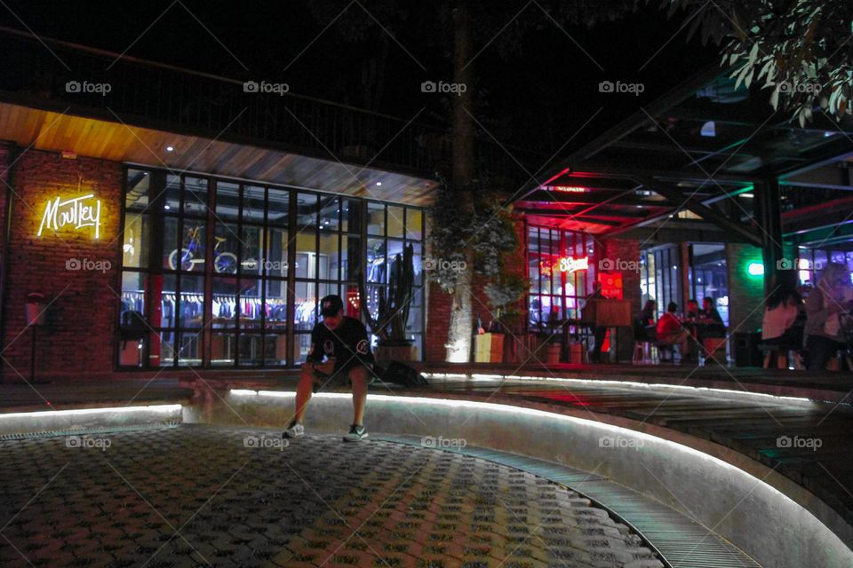 Hanging out alone can be a fun and rewarding experience, depending on how you enjoy it