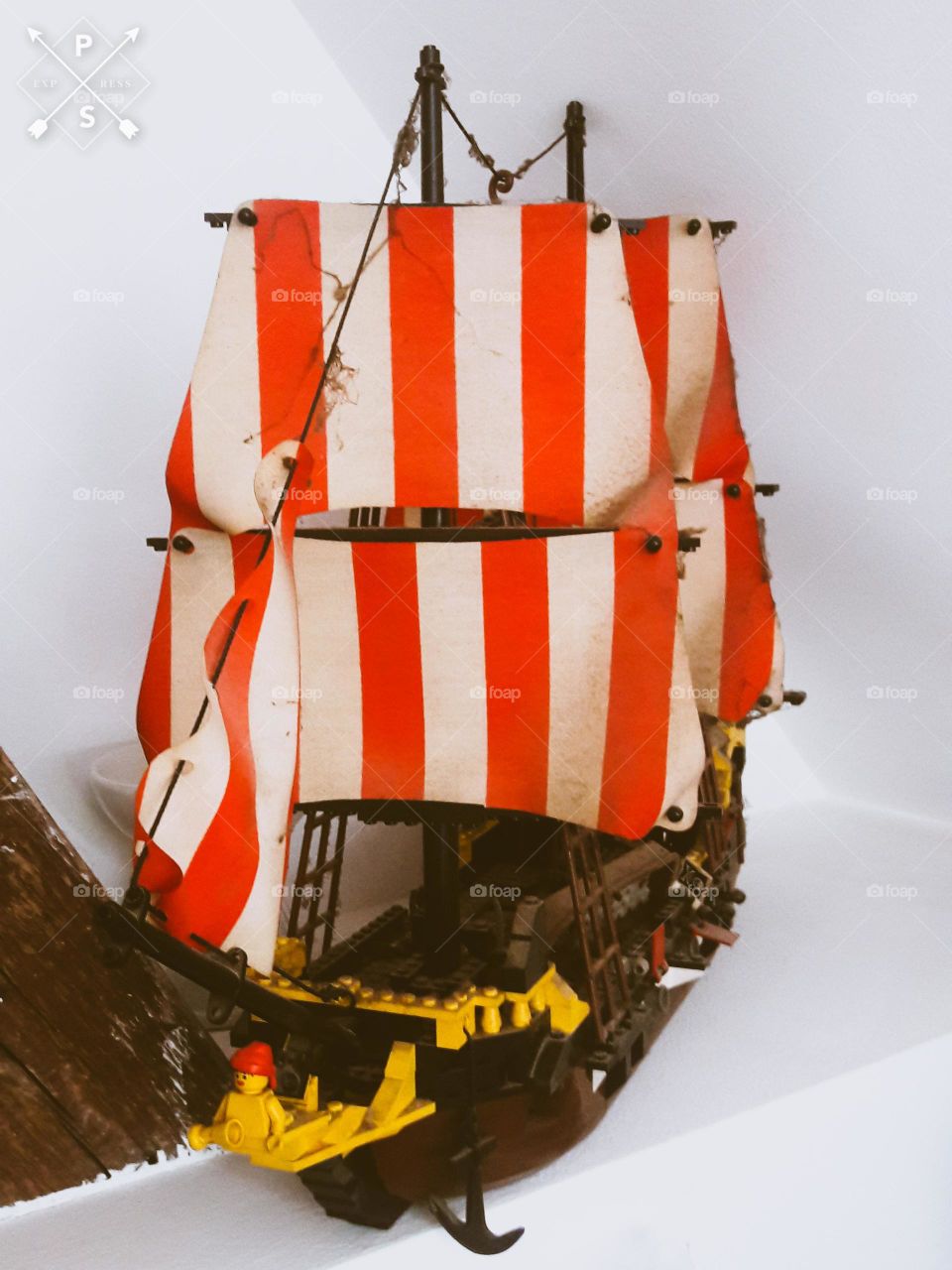 Pirate boat