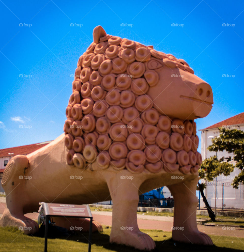 Clay sculpture "Leão de nuca" in Recife-PE, Brazil,