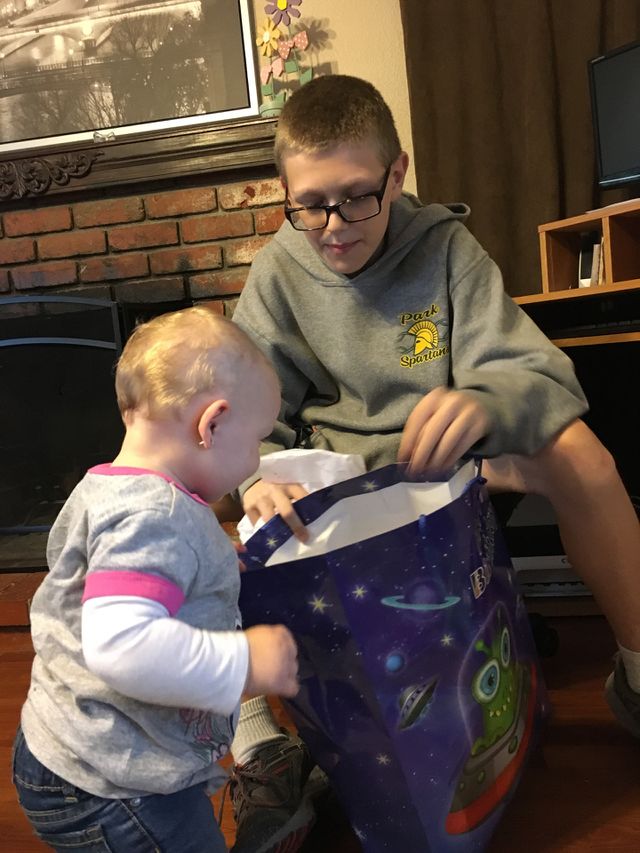 Child, People, Family, Indoors, Education