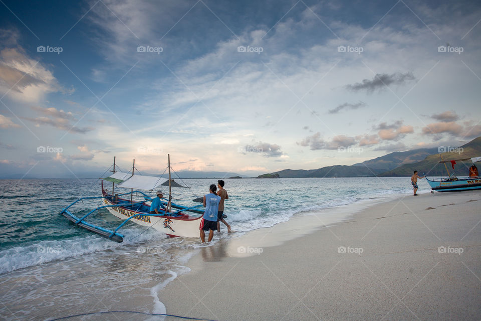 beach life and boat men