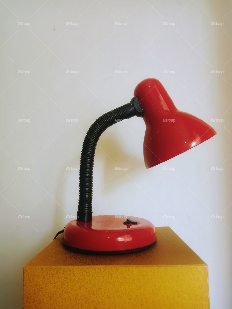 red lamp