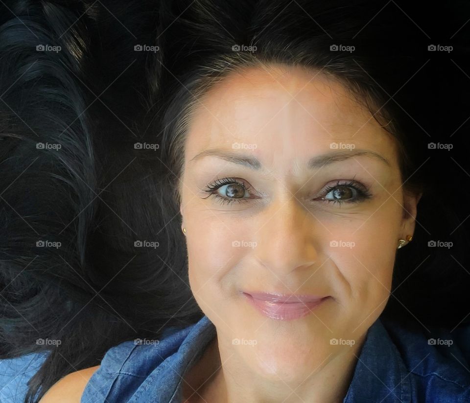 Looking your best with the perfect long lasting color and volume, plus long, alluring lashes for an all night, elegant look.