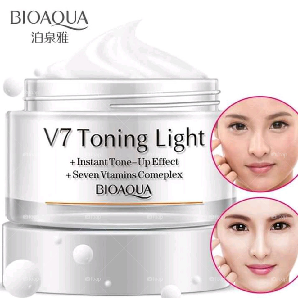 V 7 Toning light cream