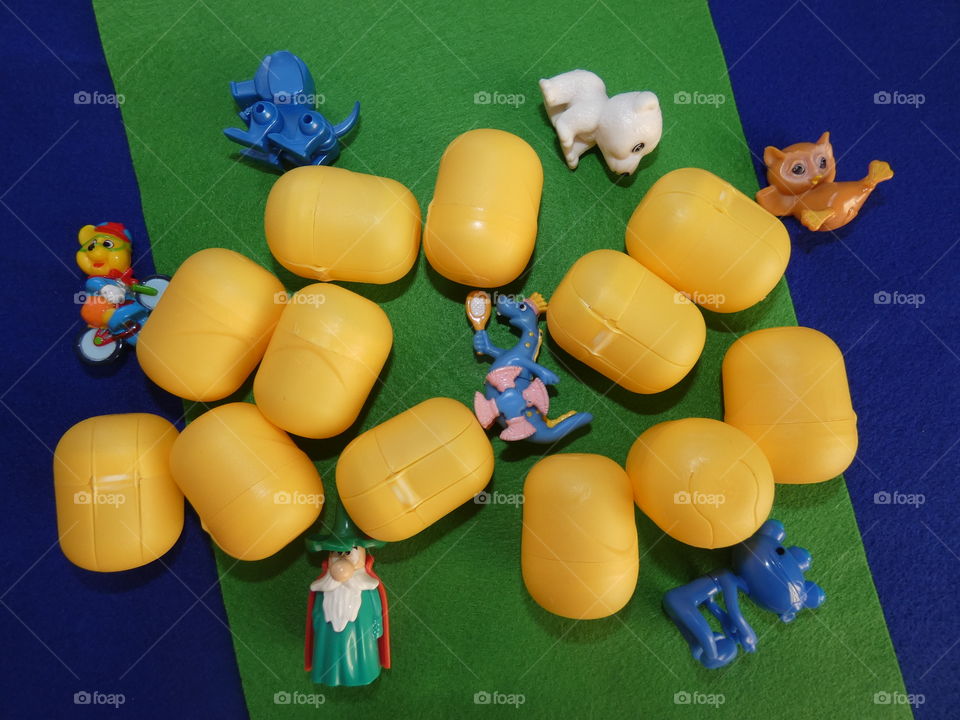 surprise eggs and figures