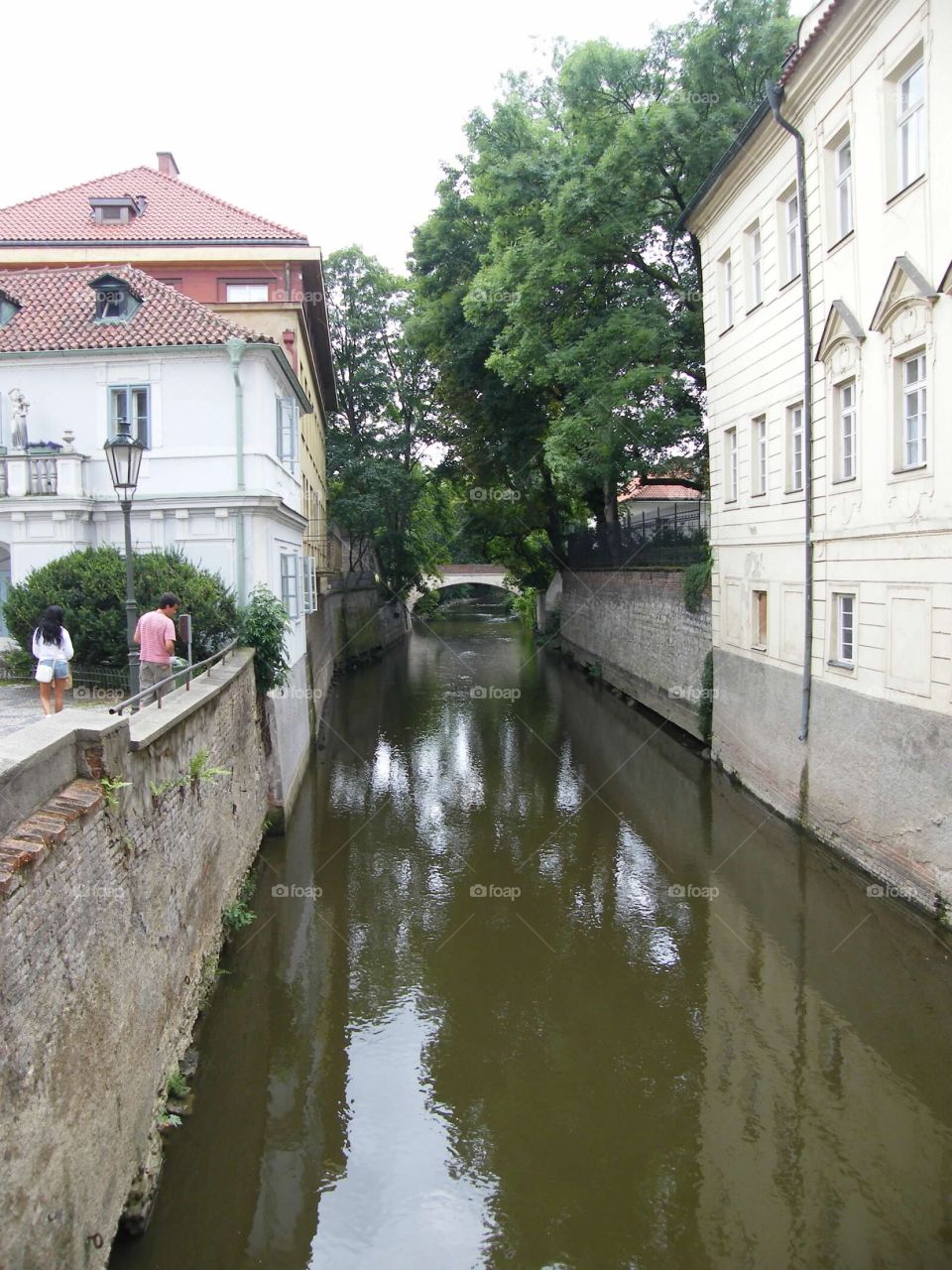 Narrow canal 