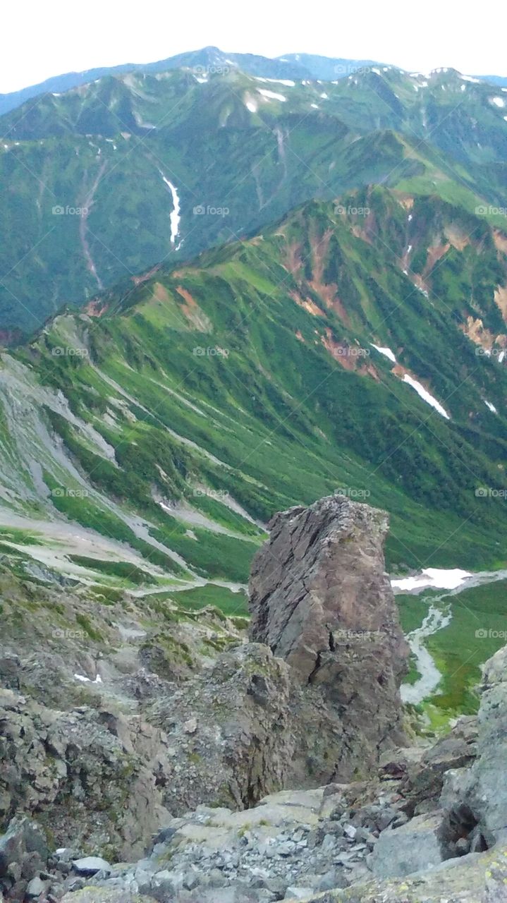 Sweeping view of the Japanese Alps from Yarigatake