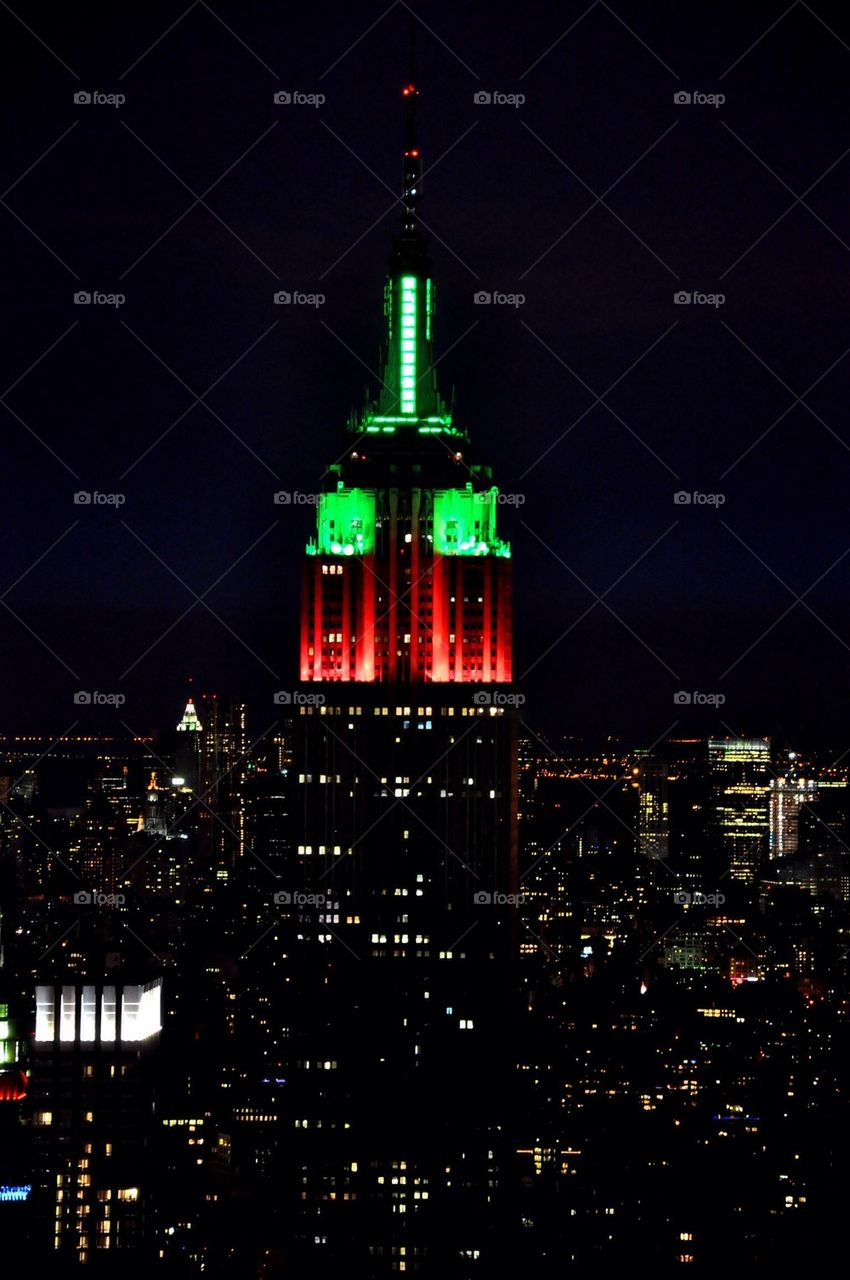 Empire state building at christmas