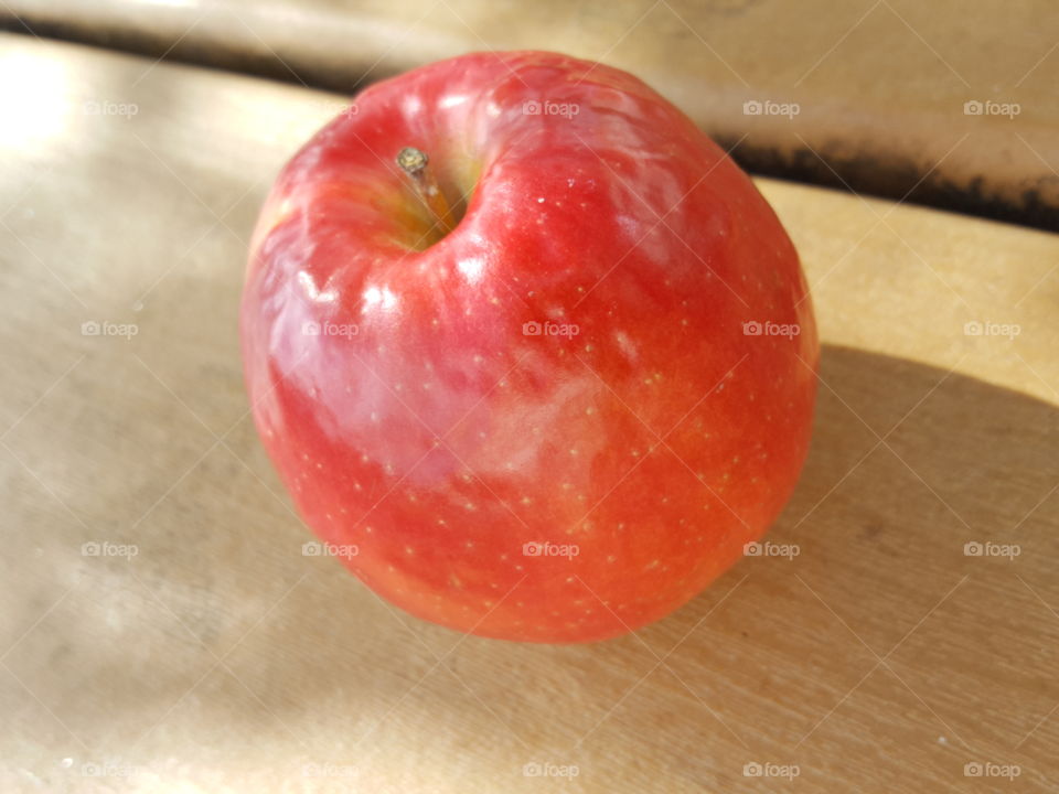 apple