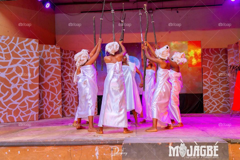 Mothers and protectors of the night. In Nigeria, this picture signifies women with spiritual powers who protect people and at the same time spell out evil to those who trespass. They are called ‘YEYE’. 